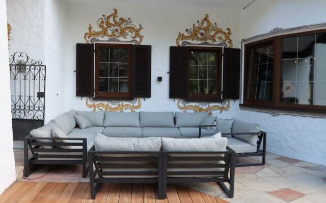 Pension Almhof Baumgarten