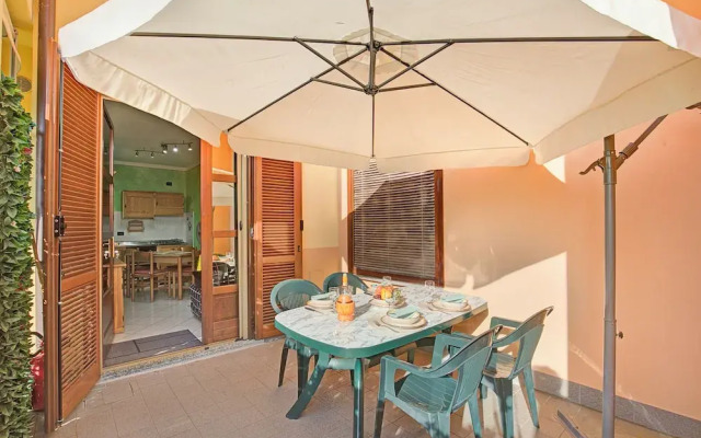 Holiday Sun Terrace Private & Shared Pool