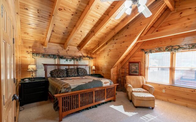 SmokyStays 5 Bedroom Cabin