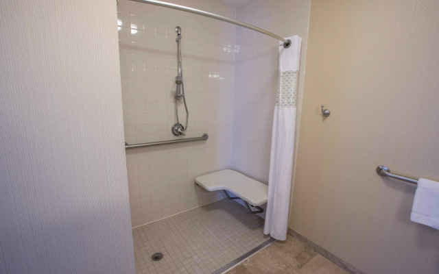 Hampton Inn & Suites Tilton