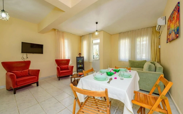 Lovely Villa With Central Location in Fethiye