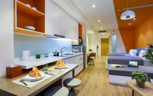 Parama Apartments Balcony Beachfront