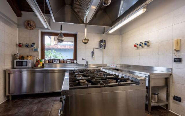 La Grotta di Cech (NAZ105)