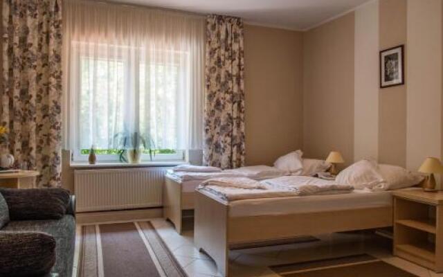 Kompleks Wypoczynkowo-Konferencyjny Mazur-Syrenka