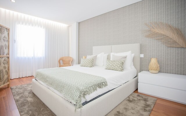 Liiiving-Luxury RiverView Apartment XIII