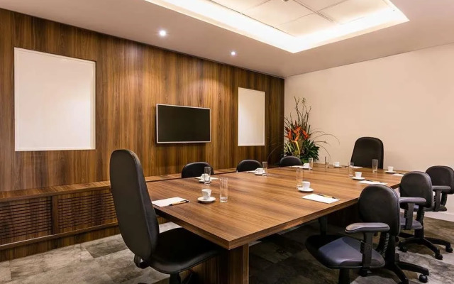 Best Western Premier Americas Fashion