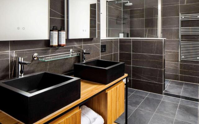 Mercure Newport Hotel
