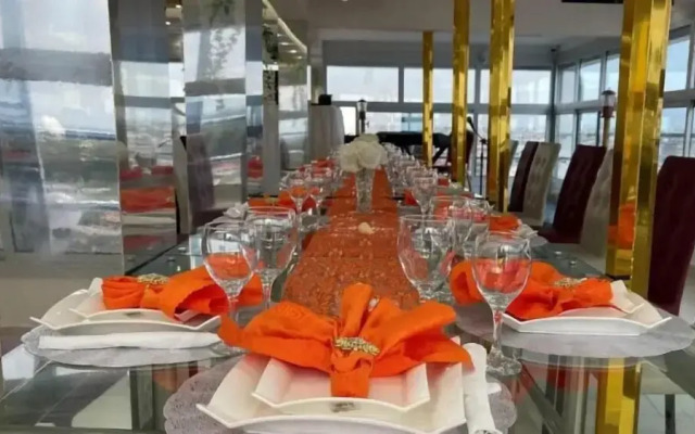 Saint James Marguerita Hotel Douala