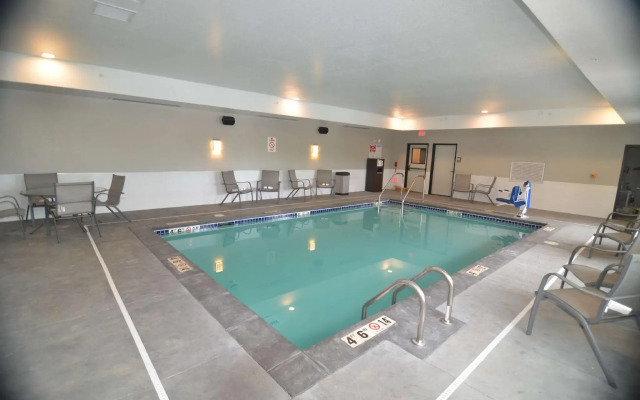 Best Western Premier Ankeny Hotel