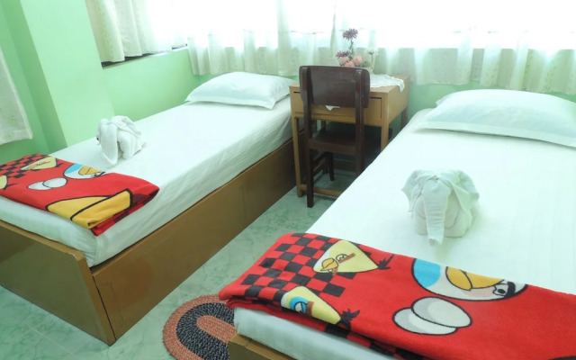 Nay Chi Linn Hotel