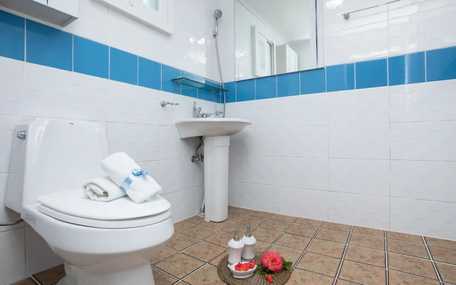 Yangyang River Pension