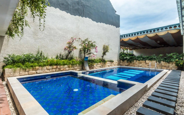 ZEN Rooms Denpasar Marlboro