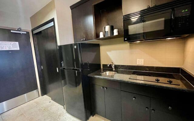 Best Western Plus Okotoks Inn & Suites