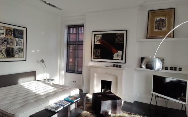 Luxury Suite in Cadogan Square I