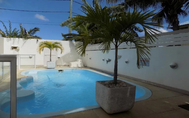 Residence Quietude Evasion