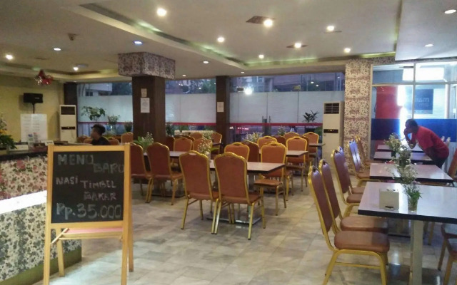 Hotel Mustika Senen