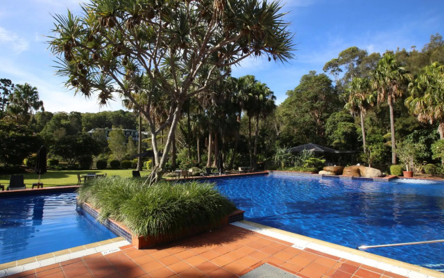 Pacific Bay Resort Suite