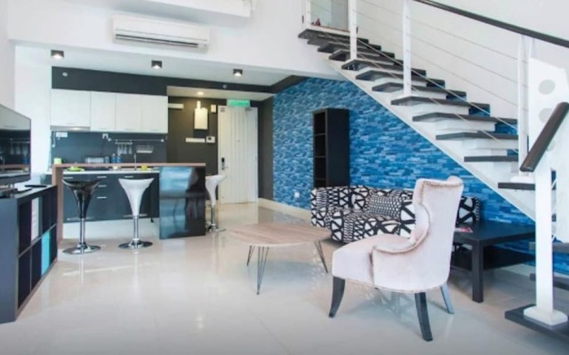 Kl101 Service Suite at the Scott Garden