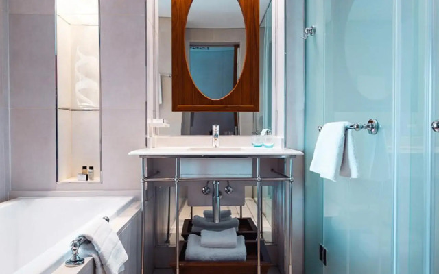 Pivot Hotel Montecasino
