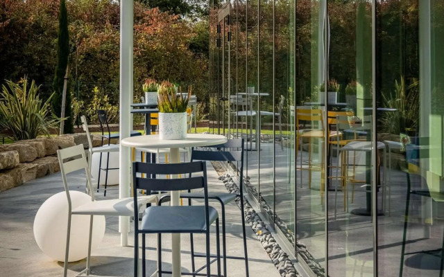 GOLDEN TULIP LYON OUEST TECHLID - Hotel & Spa