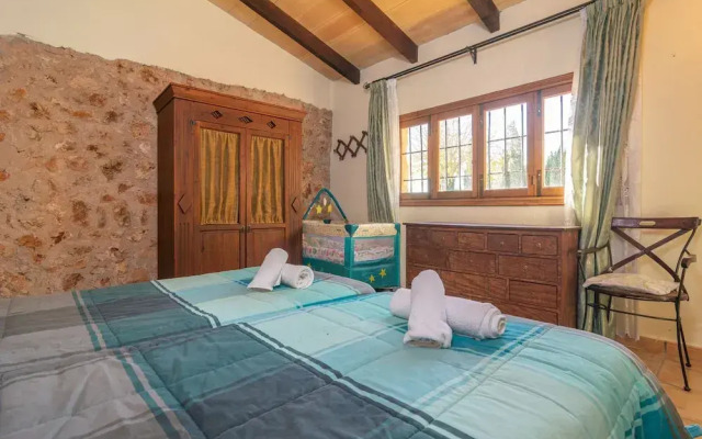 Canaus in Campos With 3 Bedrooms and 2 Bathrooms