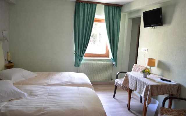 Logis Hotel Les Vosges