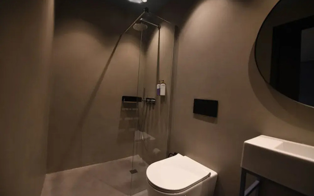 Victoria by Petit Chic