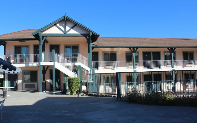 Best Whittier Inn