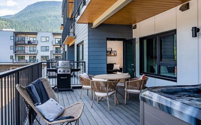 Ghost Peak by Revelstoke Vacations