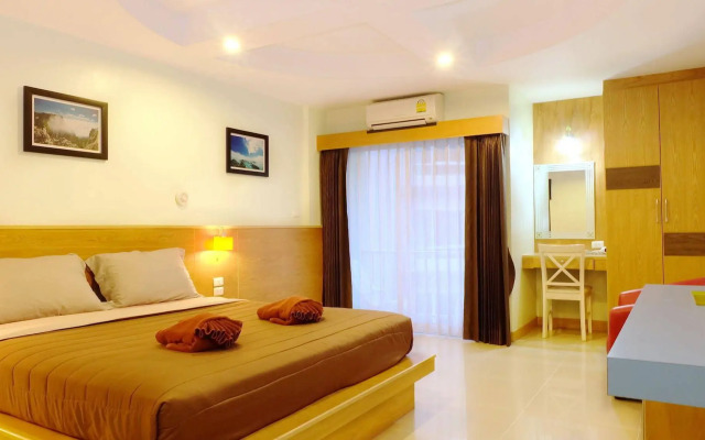Patong Eyes Hotel