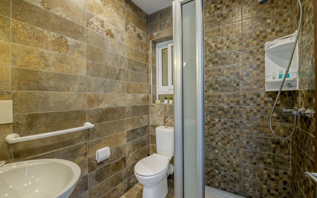 Summer Breeze Penthouse