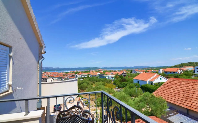 Family friendly apartments with a swimming pool Murter - 16655