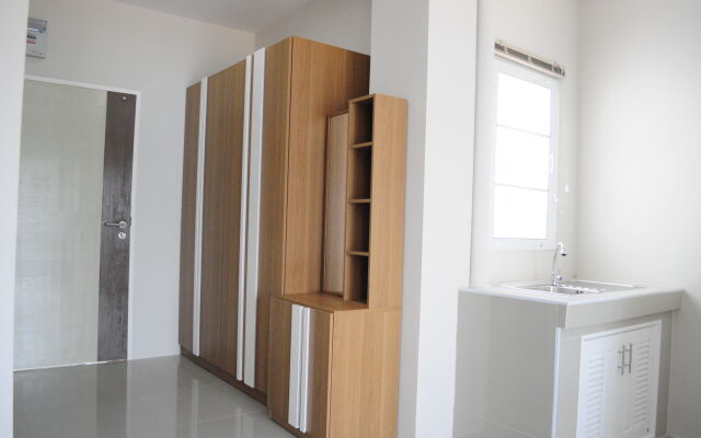Paru Ville - Service Apartment