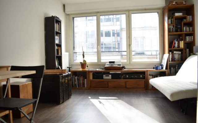 1 Bedroom Apartment in 18th Arrondissement
