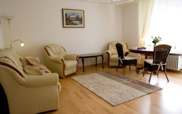 Maria-Viktoria Apartment