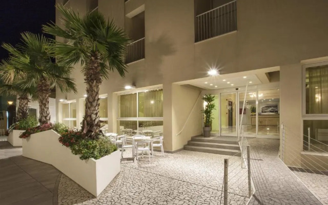 Residence Continental Resort