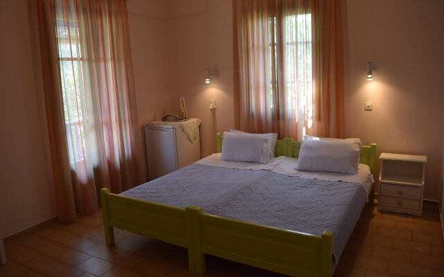 Rastoni Guest House Skopelos