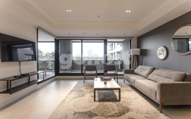 Apartamento único en zona del Sh del Sol 1D012
