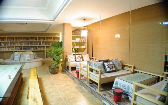 Yuquan Folk-Custom Culture Inn