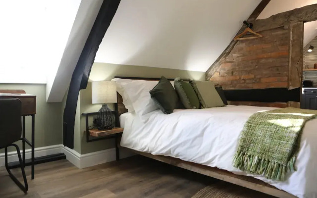 Malvern Hills Apartment