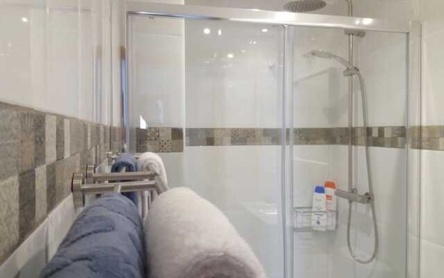 106614 - Apartment In Malaga