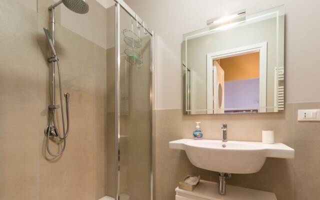 Elegante e Moderno Appartamento al Politeama