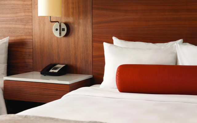 Radisson Hotel & Conference Centre Calgary Airport