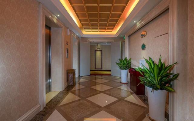 Vienna Hotel Shenzhen Fenghuang Road