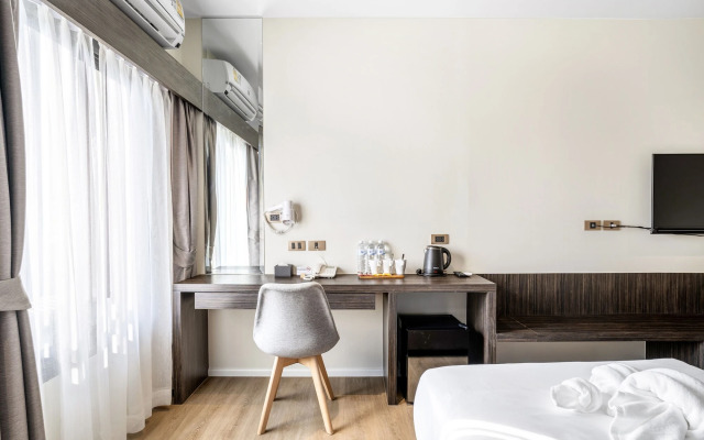 Xotel