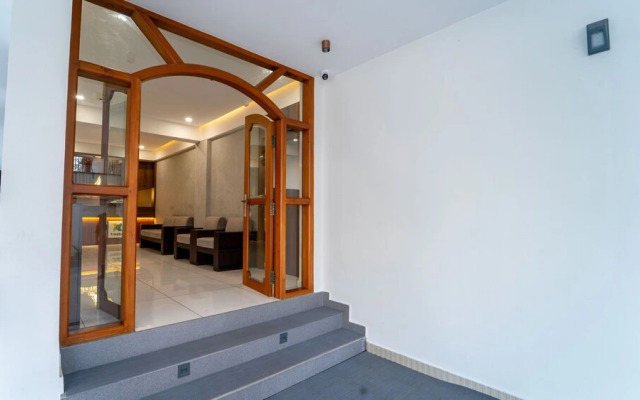 Trend Petals Suites by Treebo
