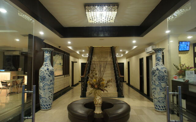 Sky View Hotel