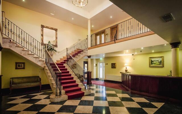 Roganstown Hotel & Country Club