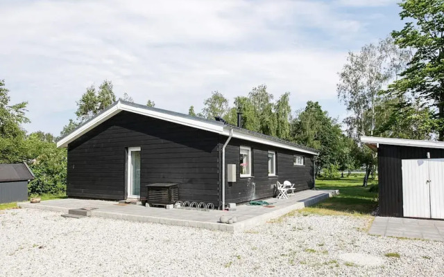 Woodland Holiday Home in Jægerspris with Hot Tub