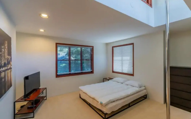 Honolulu Executive Retreat